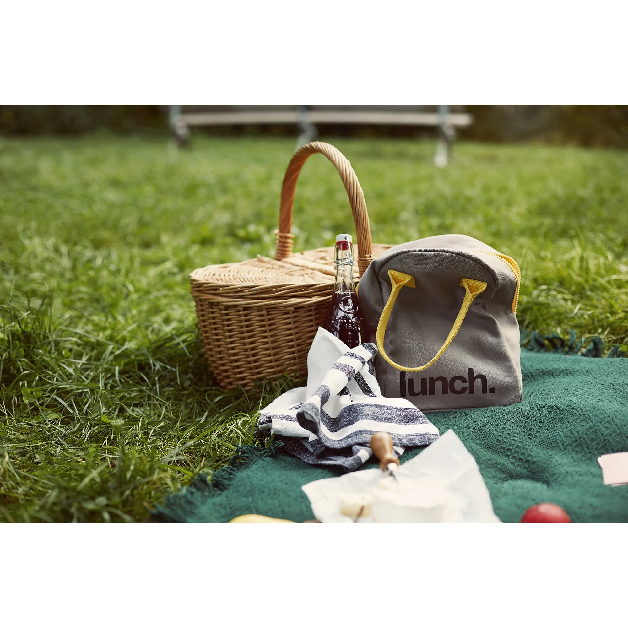 Fluf Zipper Lunch Bag - Mauve/Pink
