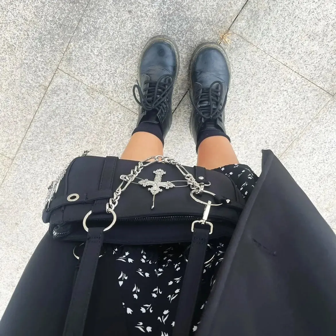Sohiwoo Gothic Cross Y2k Bag Women Vintage Grunge Punk Chain Casual Shoulder Bag Female Retro Moto Biker Black Handbag Aesthetic