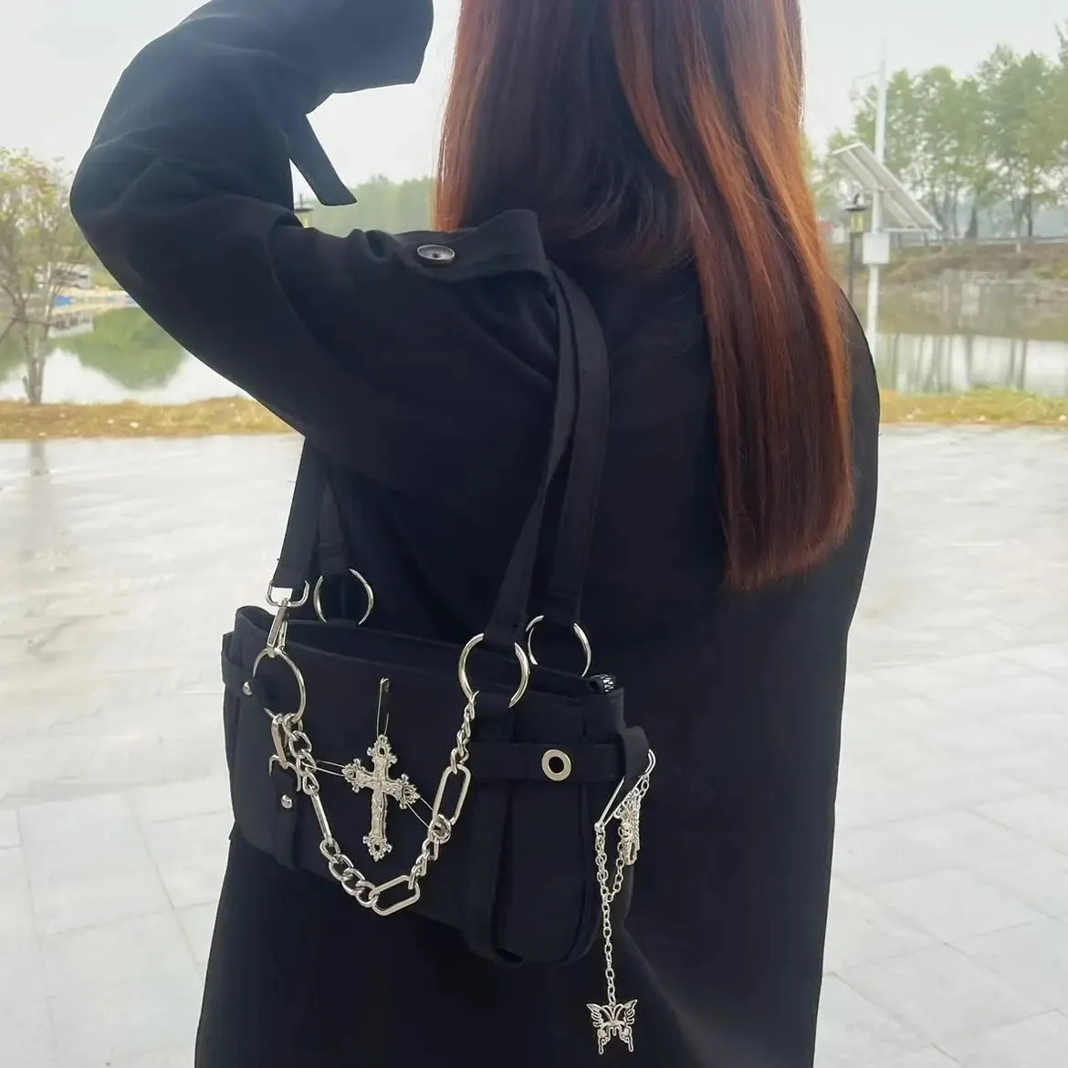 Sohiwoo Gothic Cross Y2k Bag Women Vintage Grunge Punk Chain Casual Shoulder Bag Female Retro Moto Biker Black Handbag Aesthetic